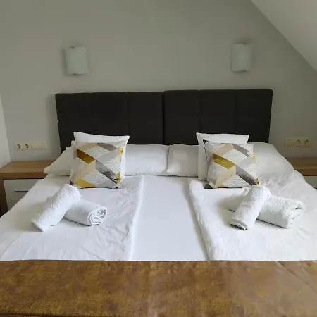 Kathy Panzio B&B Balatongyörök