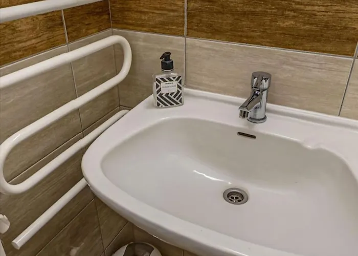 Kathy Panzio 3* Balatongyörök